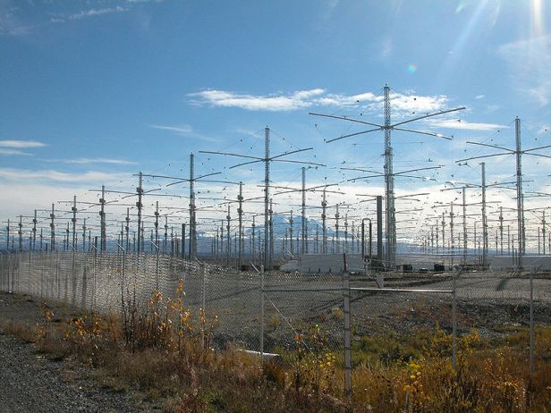 The HAARP project in Alaska. (Photo: Wikimedia Commons)